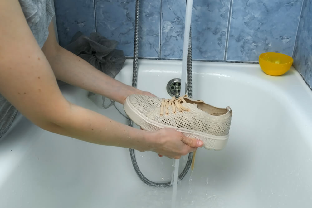Effective Cleaning Techniques to Disinfect Shoes