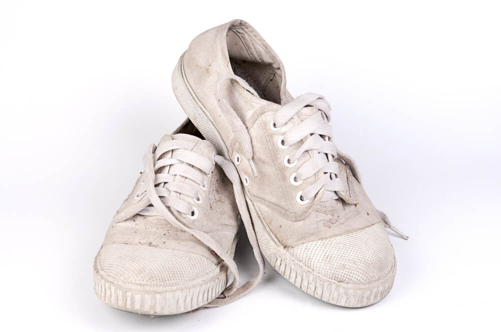 The Complete Guide to Cleaning Your White Sneakers